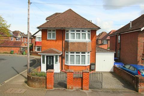 4 bedroom detached house for sale, Upper Shirley, Southampton