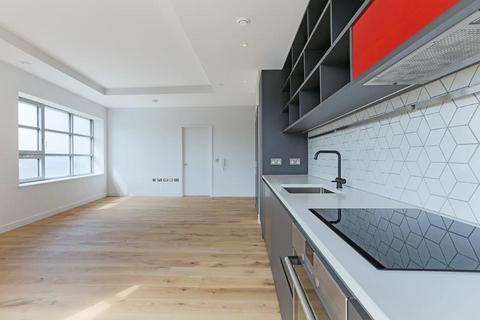 undefined, Kent Building, London City Island, London, E14