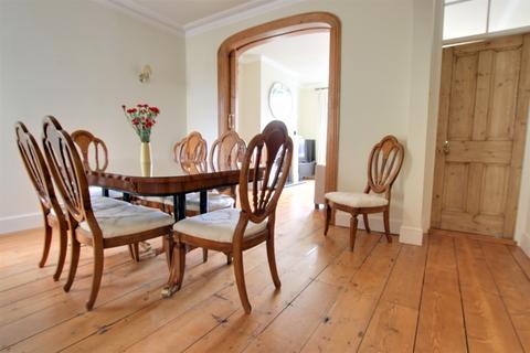 12 Bedhampton Hill, Havant, PO9 3JW