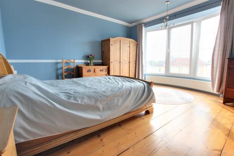 12 Bedhampton Hill, Havant, PO9 3JW
