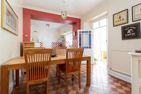 36 Charlton Road, Shepton Mallet, BA4 5PB