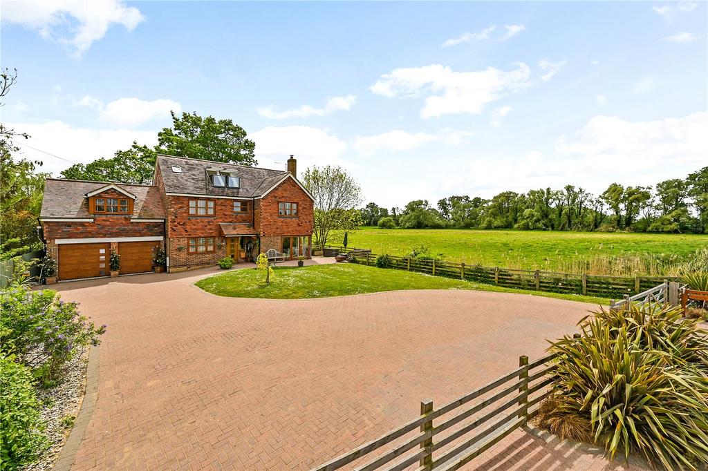 Salters Lane, Brookland, Romney Marsh, Kent, TN29 5 bed detached house