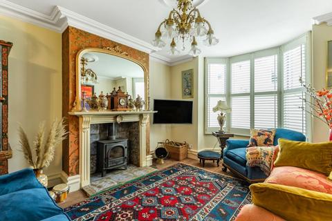 7 Adelaide Square, Bedford, MK40 2RN