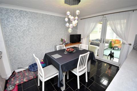 4 bedroom detached house for sale, Arnald Way, Houghton Regis, Dunstable, Bedfordshire, LU5