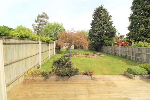 4 bedroom end of terrace house for sale - Bull Lane, Rayleigh, Essex, SS6