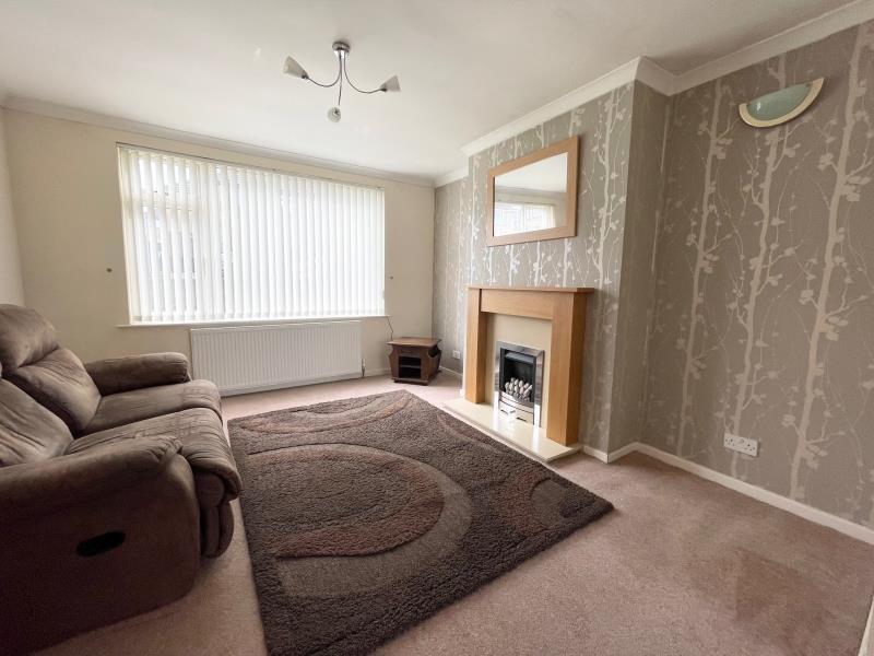 Stocks Way, Shepley, Huddersfield, HD8 8DL 3 bed semidetached house