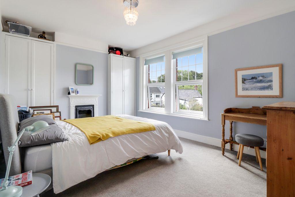 Bedroom 1 (Double)