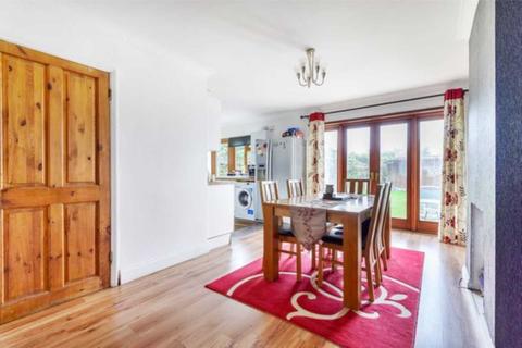 1 Tennyson Road, Romford, RM3 7AD