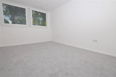 2 bedroom apartment to rent, Charnwood, High Road, Buckhurst Hill, IG9