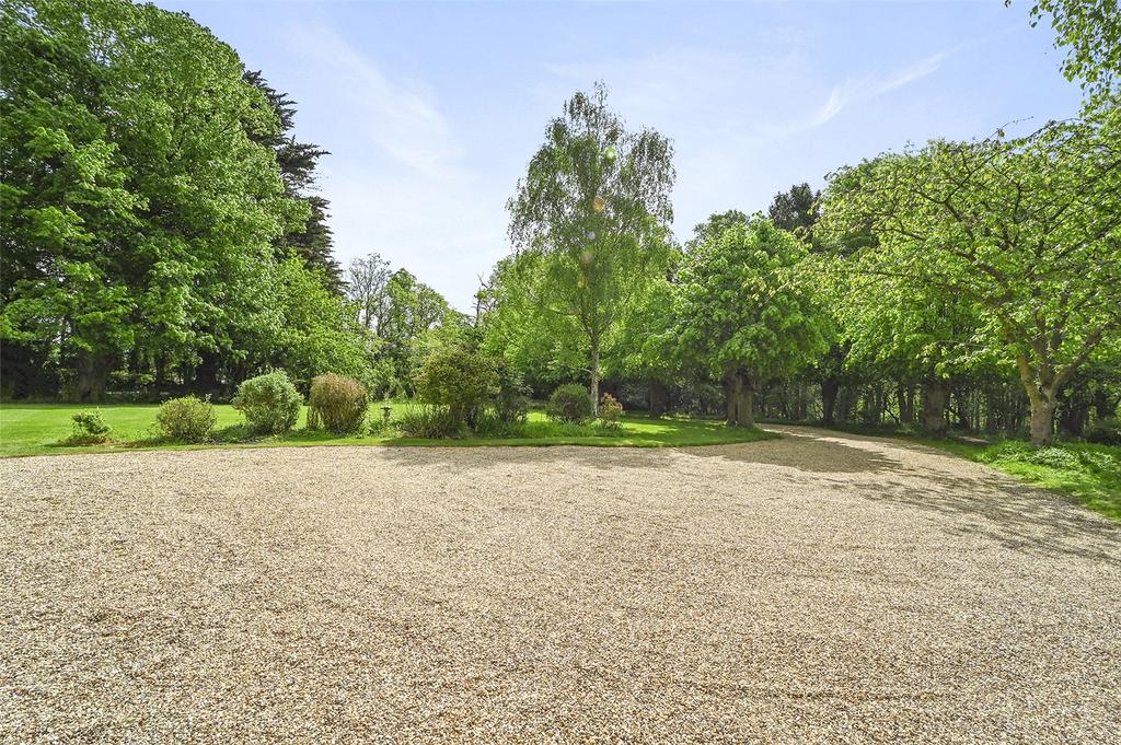 Gravel Drive