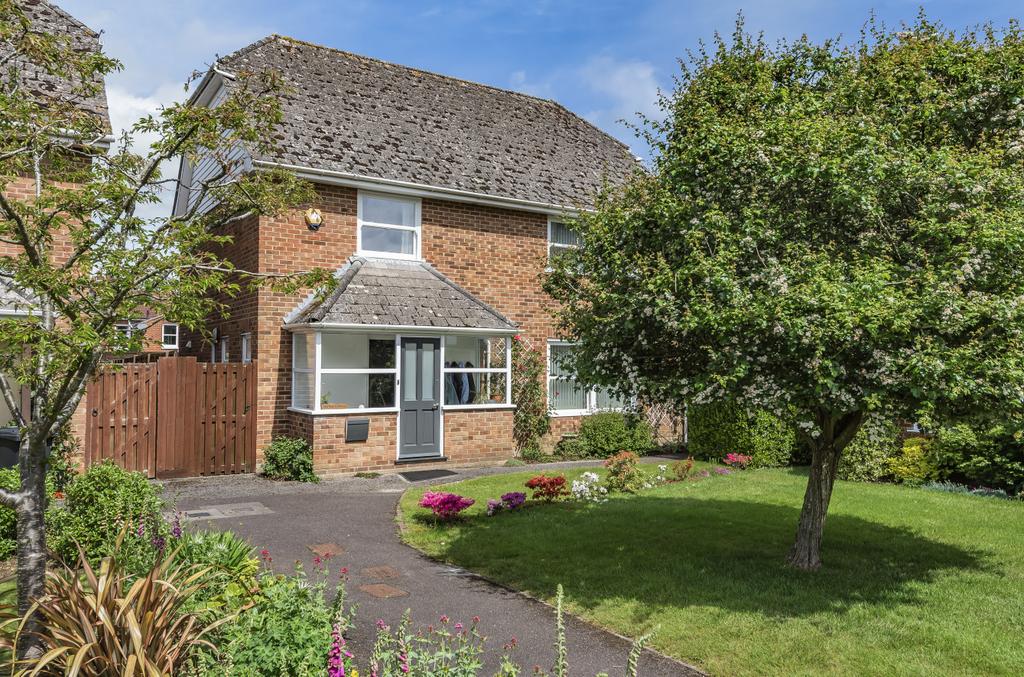 The Harrage, Romsey, Hampshire, SO51 4 bed detached house for sale £