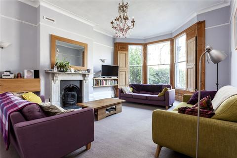 6 bedroom semi-detached house for sale - Gloucester Drive, London, N4