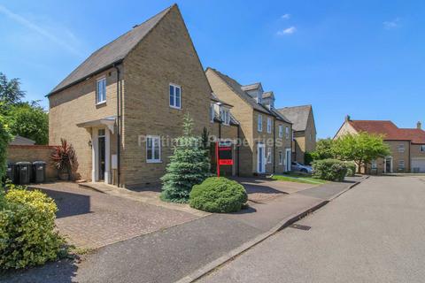 4 bedroom link detached house to rent, Brooke Grove, Ely