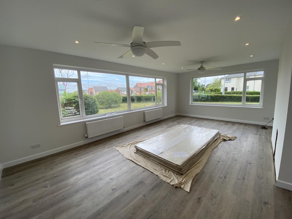 Fordham, Cambs, CB7 3 bed detached bungalow £2,200 pcm (£508 pw)