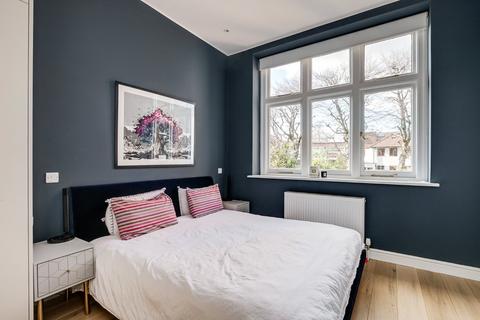 2 bedroom maisonette for sale, Netherhall Gardens, Hampstead