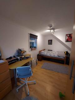 5 bedroom house to rent, Oakfield Close, Potters Bar