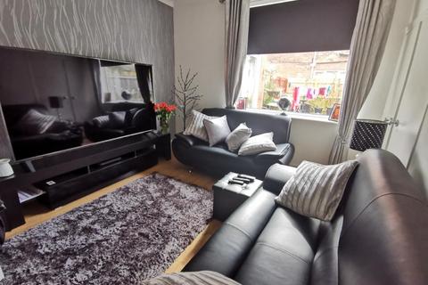 2 bedroom flat to rent, Marondale Avenue, Newcastle upon Tyne, NE6