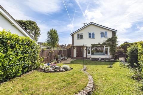 3 bedroom detached house for sale - Paddock Close,  Benson,  OX10,  OX10