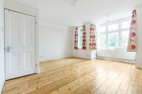 10 Treen Avenue, London, SW13 0JT