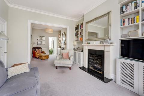 5 bedroom end of terrace house to rent, Dault Road, London, SW18
