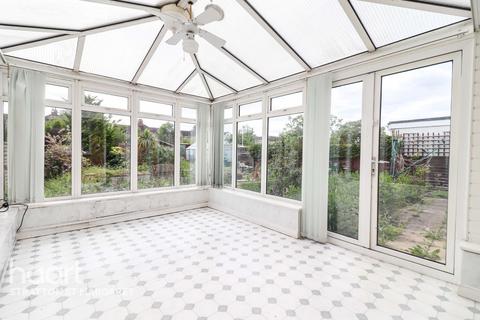 59 Blake Crescent, Swindon, SN3 4LR