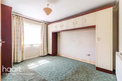 59 Blake Crescent, Swindon, SN3 4LR