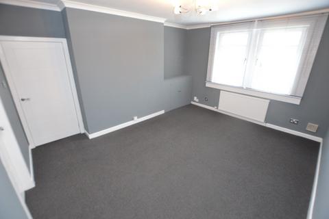 2 bedroom flat to rent, West March Street, Kirkcaldy, KY1