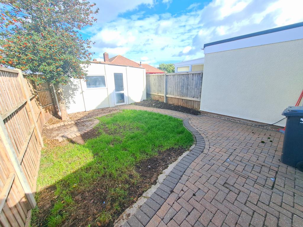 Garden &amp; Garage