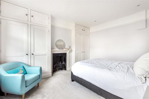 67 Lion Lane, Haslemere, GU27 1JL