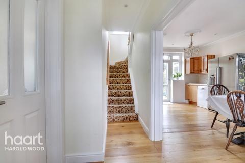 23 The Drive, Harold Wood, Romford, RM3 0DU