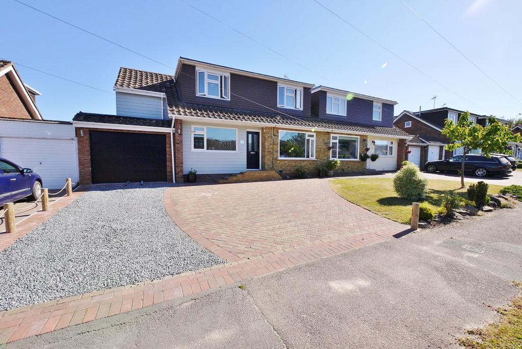 Middle Green, Doddinghurst... 4 bed semidetached house £625,000