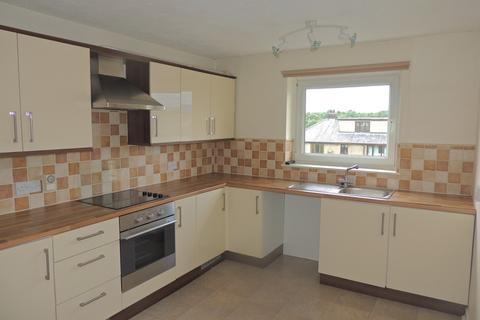 2 bedroom flat to rent - Bleaswood Road, Oxenholme, Kendal