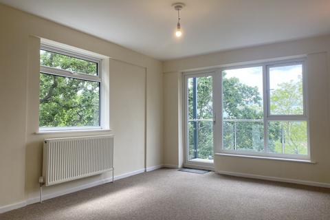 2 bedroom apartment to rent, Ashley Cross, Poole