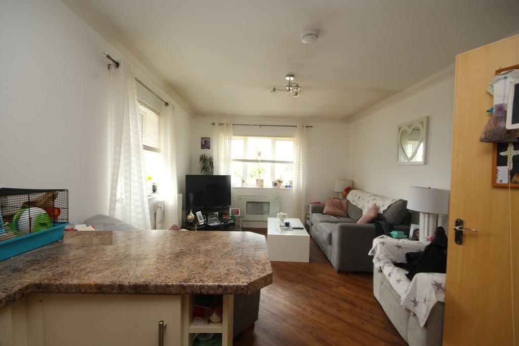 Kitchen Lounge