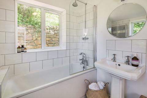 Primrose Cottage Forge Hill, Joys Green, Lydbrook, GL17 9QT