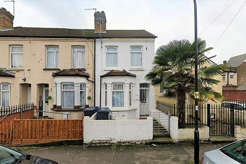 Hammond Road, Southall