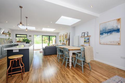 101 Charterhouse Road, Orpington, BR6 9EN