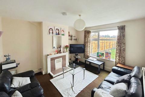 4 bedroom semi-detached house to rent, Leighbrook Road, Fallowfield, M14