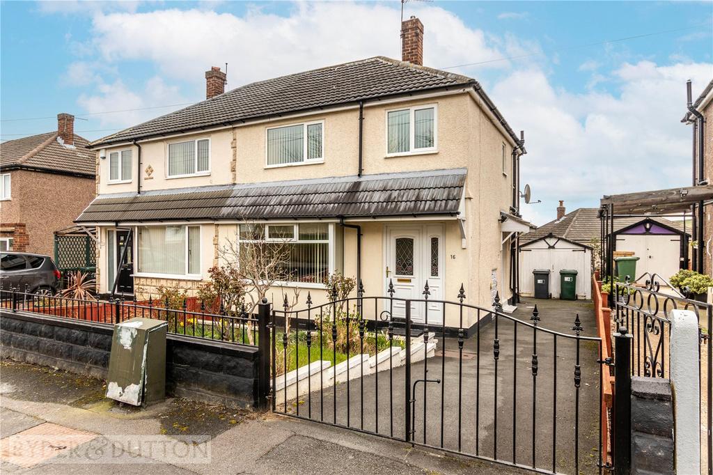 Warrenside, Huddersfield, HD2 3 bed semidetached house £160,000