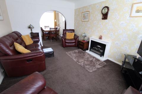 27 Beechcroft Drive, Whitby, Ellesmere Port, CH65 6PD