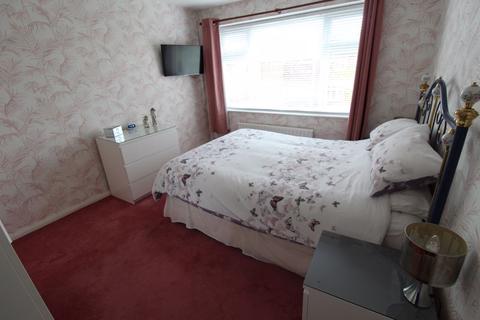 27 Beechcroft Drive, Whitby, Ellesmere Port, CH65 6PD