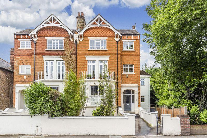 Old Oak Road W3 1 bed flat £425,000