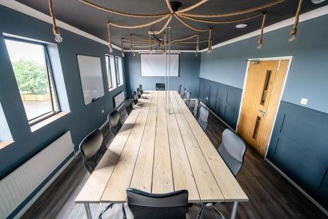 Serviced office to rent - The Avenue by Haatch Desks,Maskew Avenue,