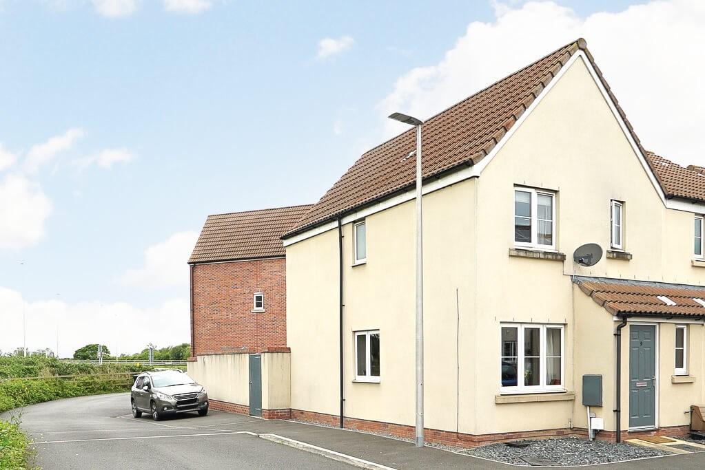 Gardener Close, West Wick, WestonSuperMare, BS24 3 bed semidetached