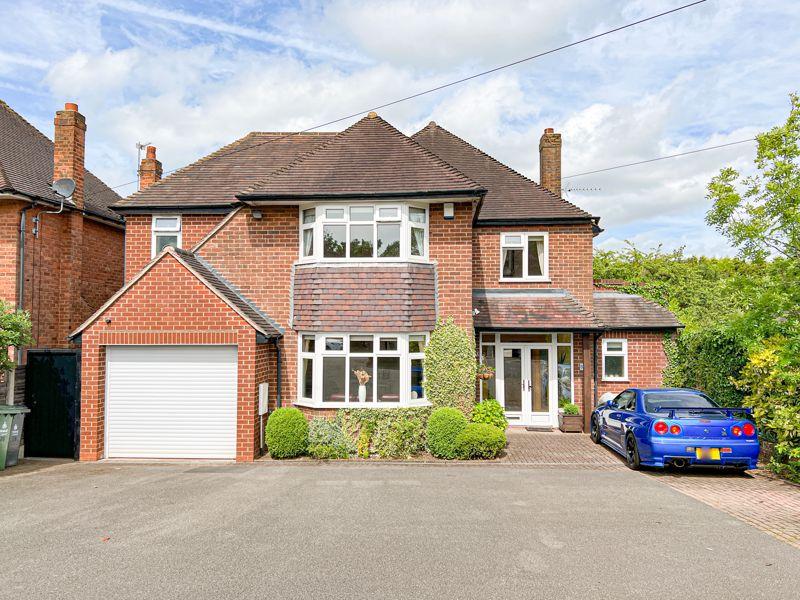 Wood Lane, Streetly, Sutton Coldfield, B74 3LS 4 bed detached house £