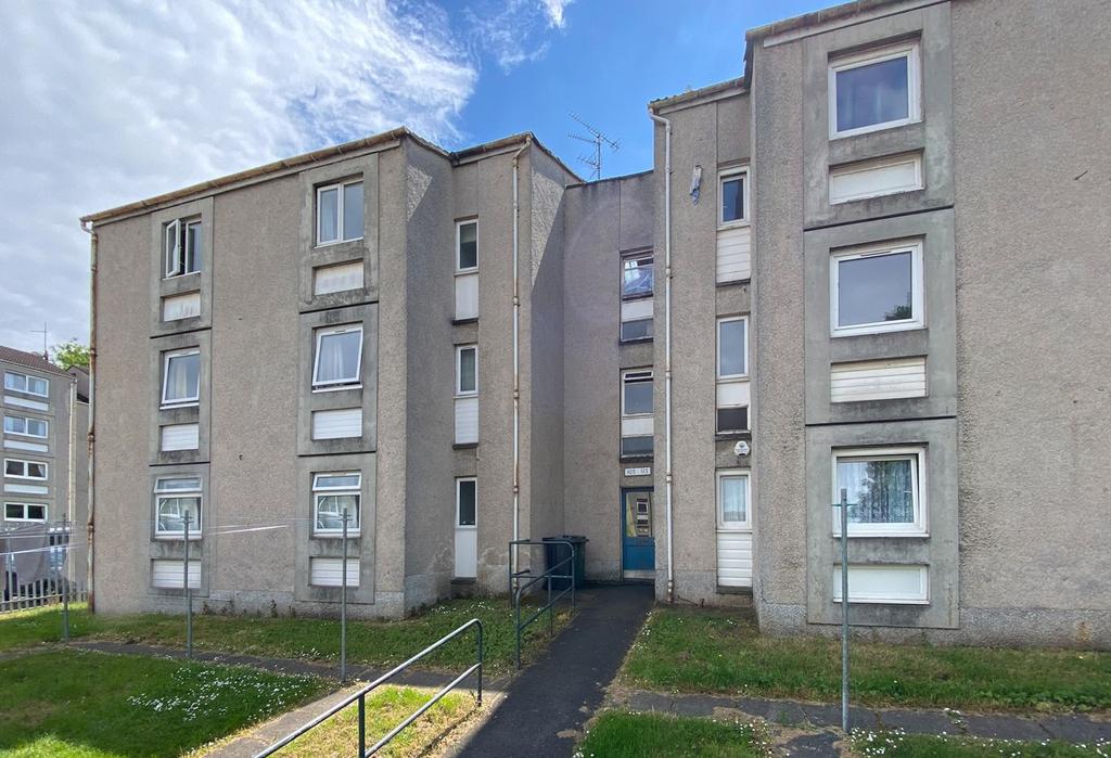 Walker Drive, South Queensferry, EH30 3 bed flat £117,500