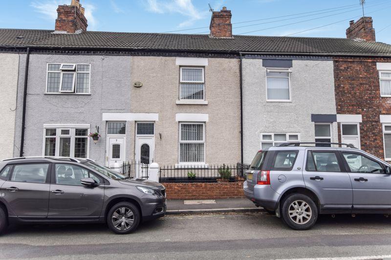 Halebank Road, Widnes 2 bed terraced house £125,000