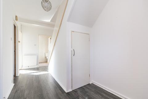 35 Craigour Crescent, Edinburgh, EH17 7PH