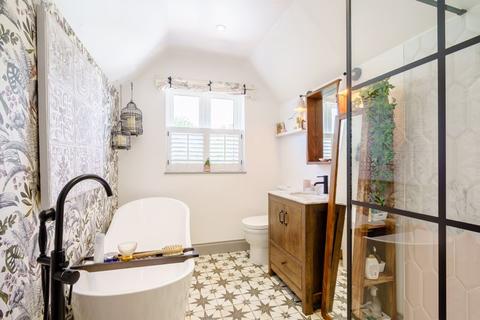 Rose Cottage Barton Road, Bramley, Guildford, GU5 0EA