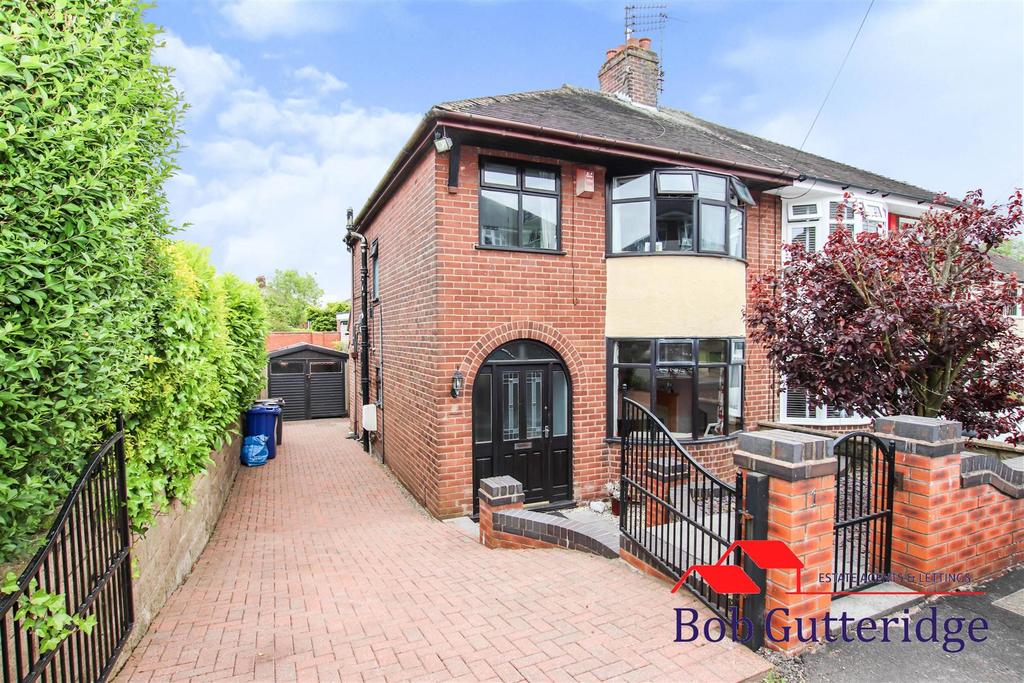 Warwick Grove, Basford, Newcastle 3 bed semidetached house £199,950